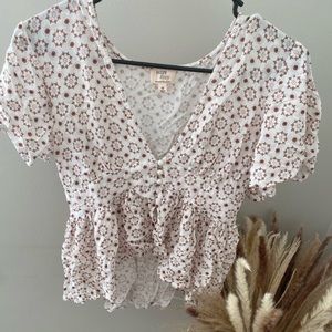 5/$25 🌱Dizzy Lizzy Blouse Size Medium
